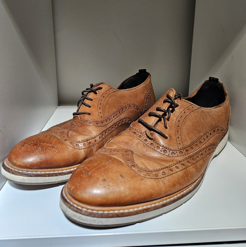 Cole Hann Classic Leather Men's Shoes 10.5 . Laces Cut To Slip On